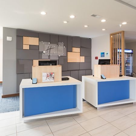 Holiday Inn Express & Suites - Auburn By Ihg Esterno foto
