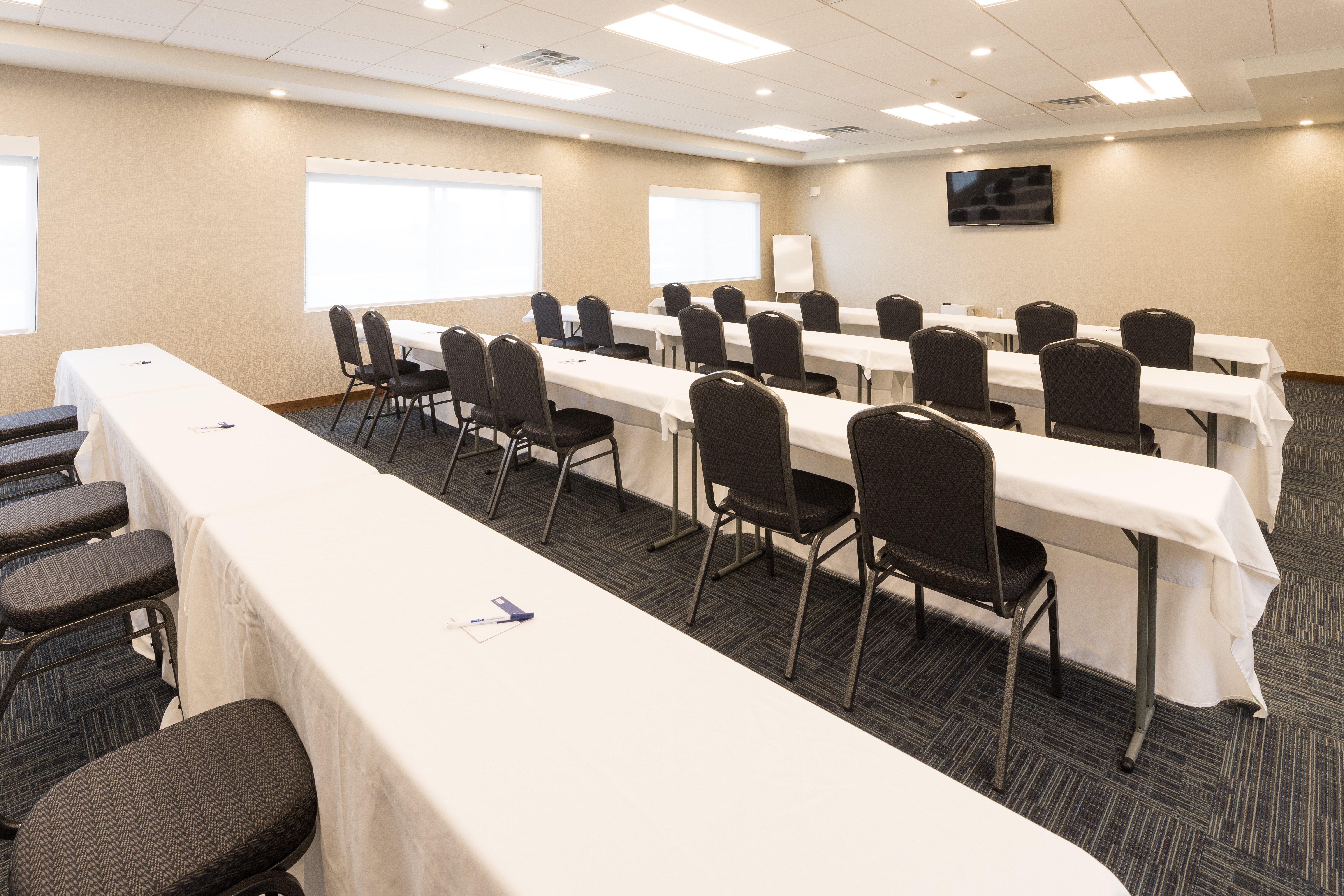 Holiday Inn Express & Suites - Auburn By Ihg Esterno foto